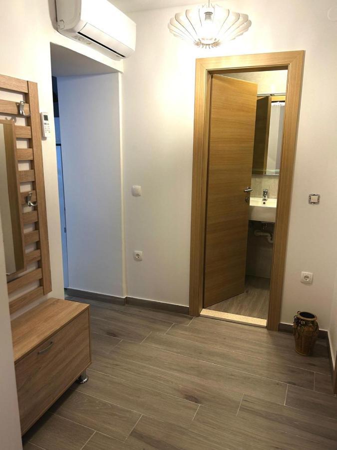 Apartments Villa Mira คาชเตลา ภายนอก รูปภาพ