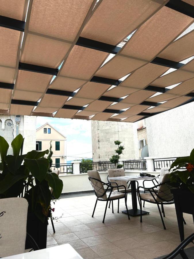 Apartments Villa Mira คาชเตลา ภายนอก รูปภาพ
